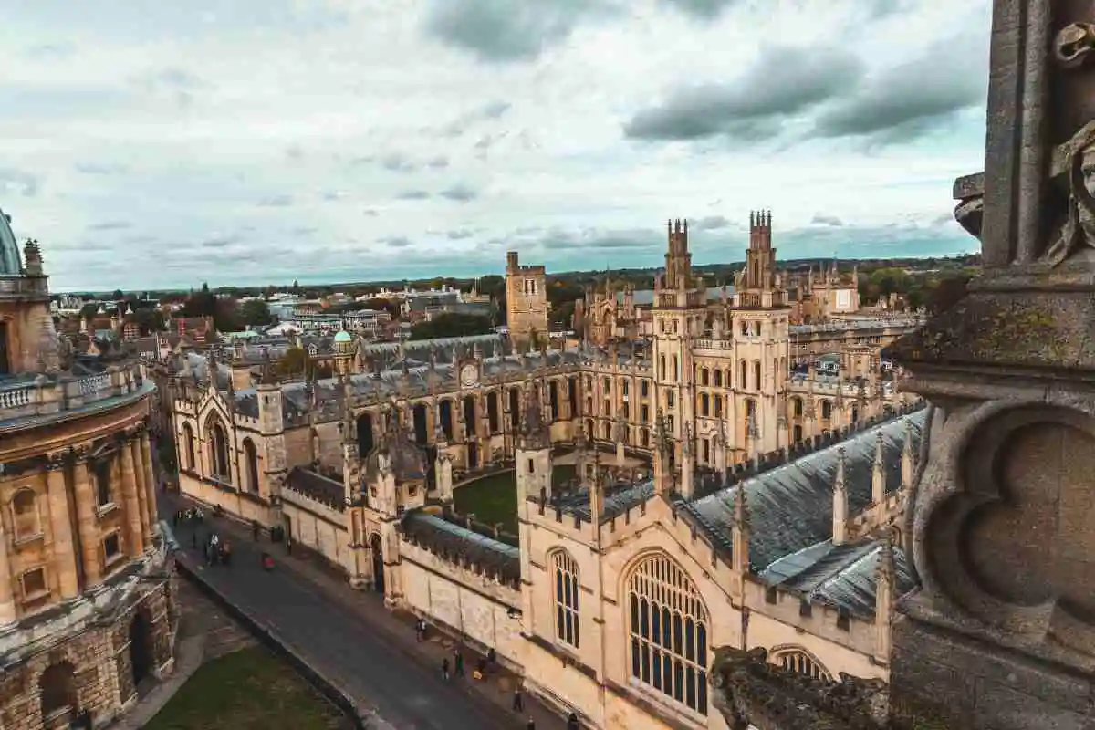 Cost of Living in Oxford - A Comprehensive Guide for International Students in 2025