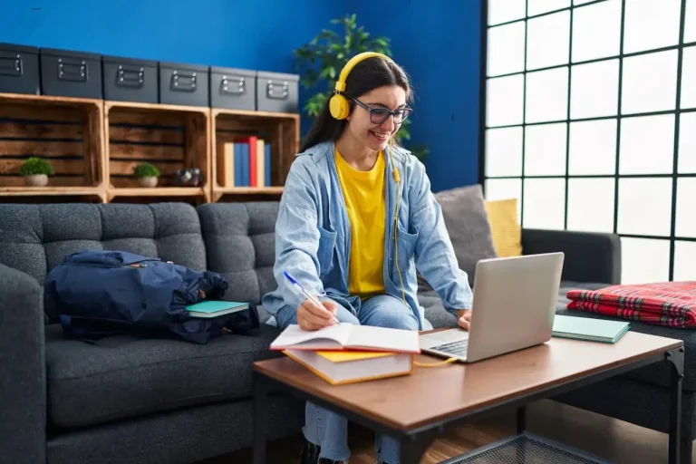 Hybrid Study Programs