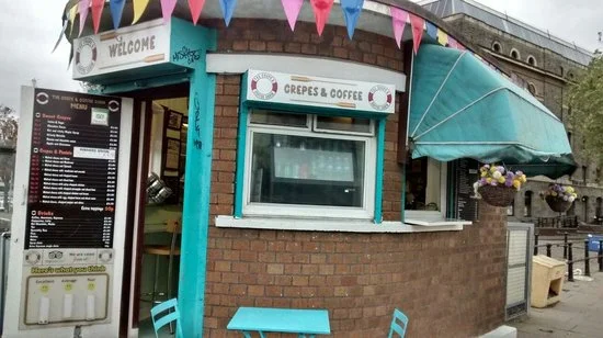 10 Best Cafes for Students in Bristol 3 The Crepe and Coffee Cabin 1 1